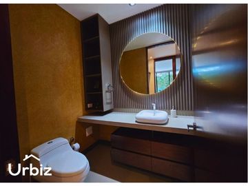 Vendo Casa de 387m + Jardin + Terraza en Santa Barbara Alta