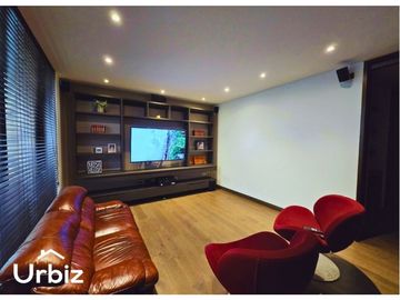 Vendo Casa de 387m + Jardin + Terraza en Santa Barbara Alta
