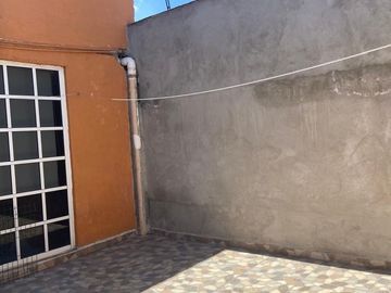 CASA EN VENTA  EN LOS PIRULES,TLALNEPANTLA