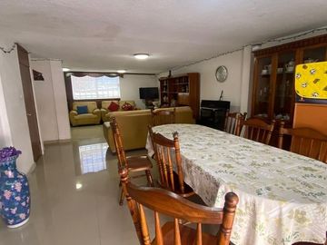 CASA EN VENTA  EN LOS PIRULES,TLALNEPANTLA
