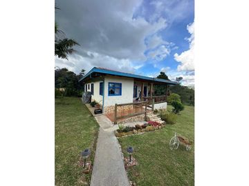 CASA CAMPESTRE DE UN NIVEL GUARNE