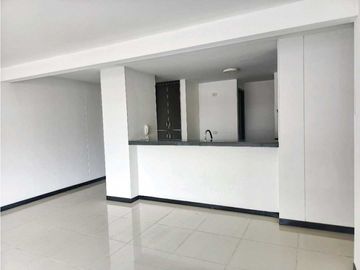 SE VENDE Apartamento Esquinero Piso 9 en La Flora / JV