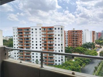 SE VENDE Apartamento Esquinero Piso 9 en La Flora / JV