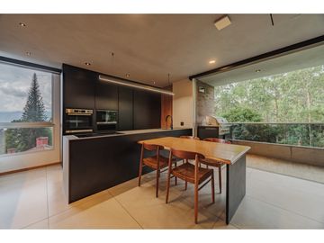 Apartamento de lujo en el poblado
