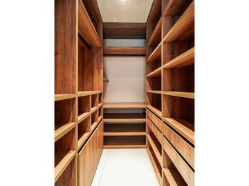 Apartamento de lujo en el poblado
