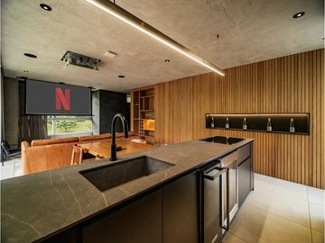 Apartamento de lujo en el poblado