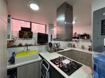Venta apartamento en San Patricio Con terraza