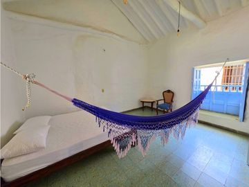 Arriendo Casita Azul Frente al Taller de Oficios Barichara