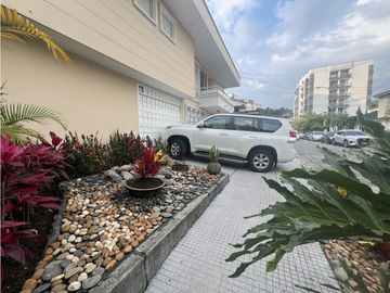 VENTA O ALQUILER CASA EN EL NORTE DE ARMENIA - LAURELES