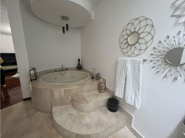 VENTA O ALQUILER CASA EN EL NORTE DE ARMENIA - LAURELES