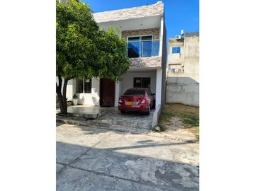 Venta de casa 2 pisos conjunto cerrado en Bonda-Santa Marta