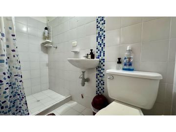 Casa de dos pisos en venta - Barrio Bulevar de Las Mercedes Palmira