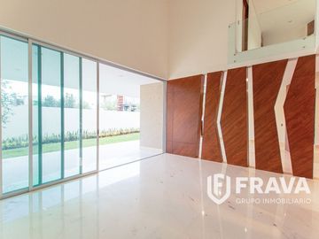 CASA EN VENTA EN BOSQUES DE LOS LAGOS