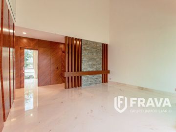 CASA EN VENTA EN BOSQUES DE LOS LAGOS