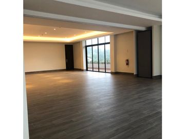 VENTA O ALQUILER CASA BRISAS DEL GOLF 200 MT2 GOLF GARDENS