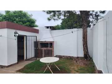 Vendo Casa 2 dor Bº Colon Apta a Credito Bancario Hipotecario