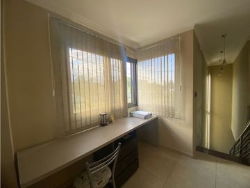 VENDO CHALET AMPLIO MODERNO EN BARRIO PRIVADO PINAR DEL SOL VI MAIPU