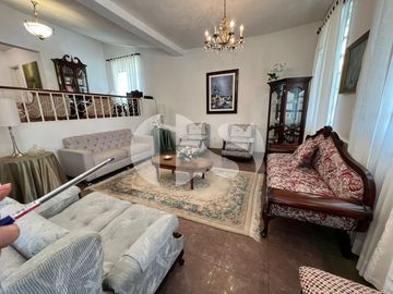 CASA EN VENTA CON AMPLIO TERRENO SECTOR DEAN BAJO