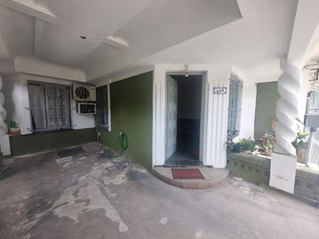 Chalet PH en venta en Barrio Luna