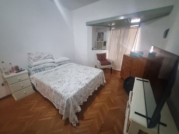 Chalet PH en venta en Barrio Luna