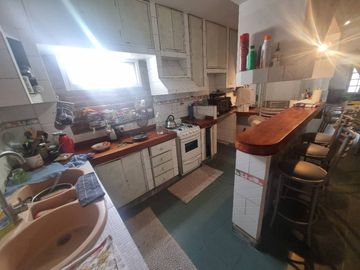 Chalet PH en venta en Barrio Luna