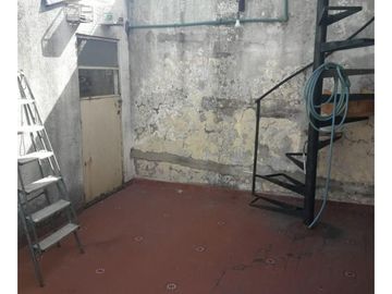3 Ph De 3 Ambientes + Local - Nueva Pompeya - Se Vende En Block