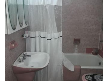 3 Ph De 3 Ambientes + Local - Nueva Pompeya - Se Vende En Block