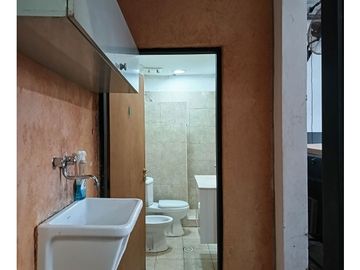 Galpon En Villa Ortuzar - Ubicación Estratégica - Zona Audiovisual / Depositos, Mixta