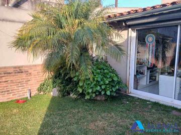 Chalet en venta en Quilmes Oeste Centro