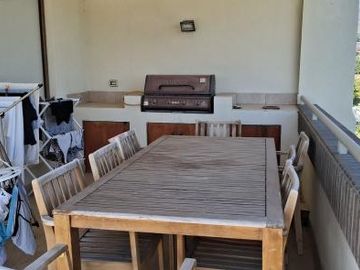 San Francisco de Asís/Charles Hamilton - Departamento - Venta