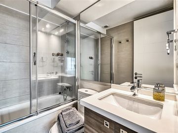Departamento en Venta en Kennedy - Manquehue Norte - Parque Arauco