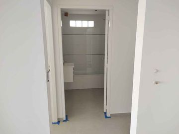 Venta depto 2 amb. estrenar c/ balcón en Caballito