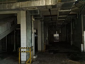 VENTA NAVE INDUSTRIAL MERLO OFIC SALIDA A 3 CALLES