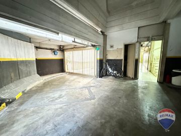Venta 4 amb. Cochera Fija Baulera Seguridad 24hs!