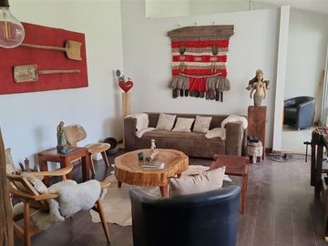 Casa en Venta en CHICUREO MEJOR SECTOR - CASAS EN VENTA - IDEAL PARA RENTA - LADO COMERCIOS