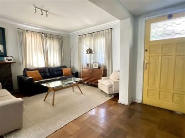 Casa en Venta en Plaza La Concordia / Sabastian El Cano