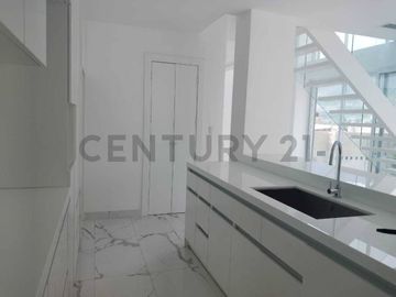 Vendo Penthouse de Estreno 140m2 Torres de la Costa, Km 11 Via a la Costa E.Men