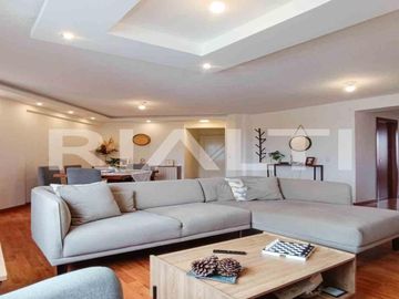 Departamento Remodelado de 3 habitaciones en Venta en la Mariscal
