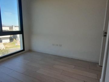 Lindisimo Departamento en  VENTA y/o ALQUILER  en Barrio Náutico Canal