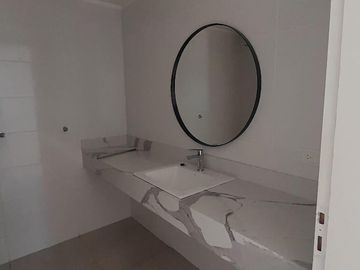 Lindisimo Departamento en  VENTA y/o ALQUILER  en Barrio Náutico Canal