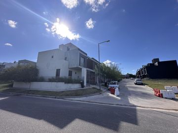 Venta Duplex de 2 dormitorios en Costas de Manantiales, Córdoba