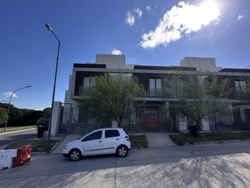 Venta Duplex de 2 dormitorios en Costas de Manantiales, Córdoba