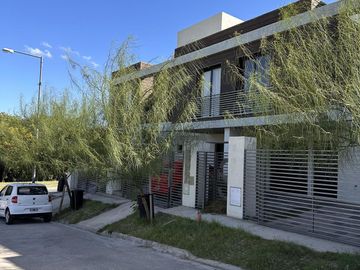 Venta Duplex de 2 dormitorios en Costas de Manantiales, Córdoba