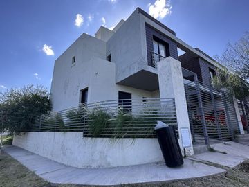 Venta Duplex de 2 dormitorios en Costas de Manantiales, Córdoba