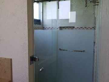 Venta casa con amplio jardín, Fracc Senda del Sol. Zerezotla