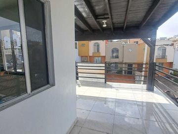 Casa en Venta Recién REMODELADA, Colinas de California