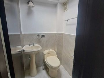 Casa en Venta Recién REMODELADA, Colinas de California