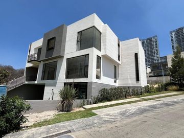 Casa en venta en La Vista by Bosque Real