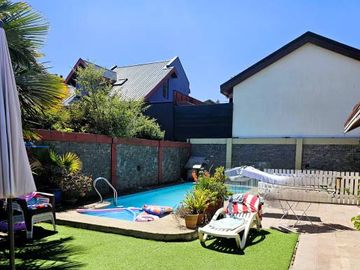 Venta Casa en Concepción Lomas de San Andrés 4 dormitorios 3 baños