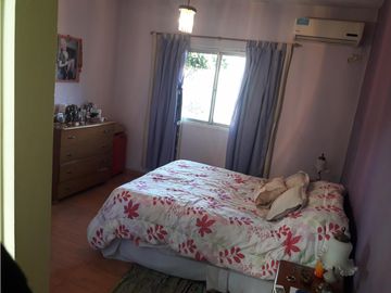 Casa 4 Ambientes- Ituzaingó Norte (VENTA-PERMUTA)